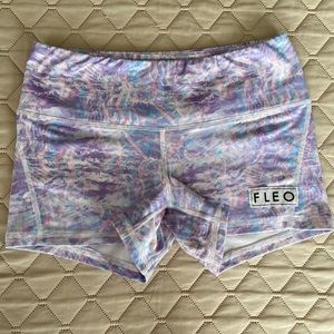 FLEO shorts